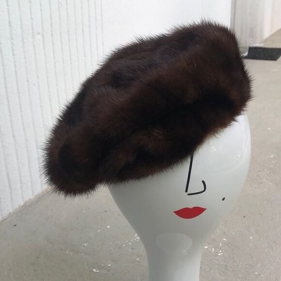 Vintage mink hat/beret - Picture 1 of 4